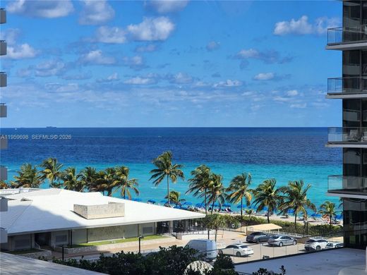 Kamienica w Hallandale Beach, Broward County