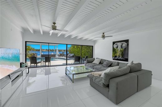 Villa in Miami Beach, Miami-Dade County