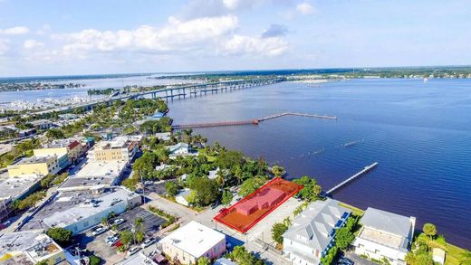 Villa in Stuart, Martin County