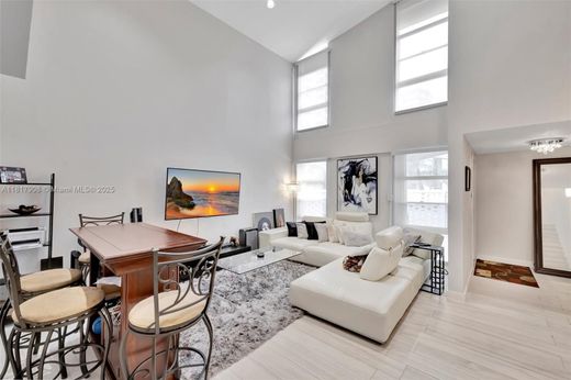 Casa di città a Aventura, Miami-Dade County