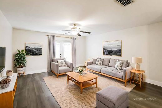 城市独宅  Pembroke Pines, Broward County