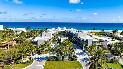Residential complexes in Delray Beach, Palm Beach