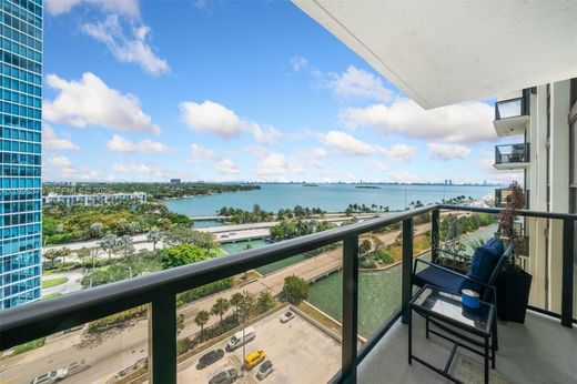 Complesso residenziale a Miami, Miami-Dade County