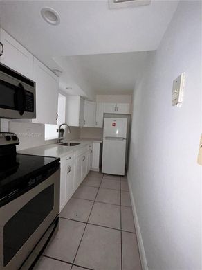 Residential complexes in Miami, Miami-Dade
