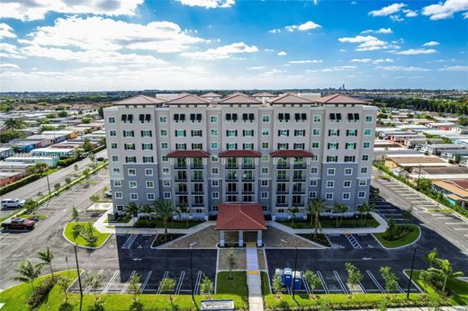 Complexos residenciais - Sweetwater, Miami-Dade County