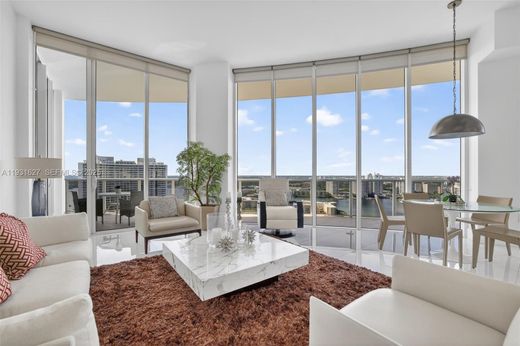 Residential complexes in Aventura, Miami-Dade
