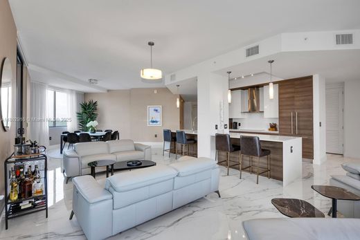 Kamienica w Coral Gables, Miami-Dade County