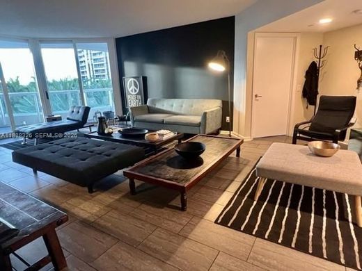 Komplex apartman Aventura, Miami-Dade County