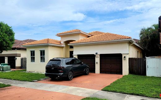 Villa - Hialeah, Miami-Dade County
