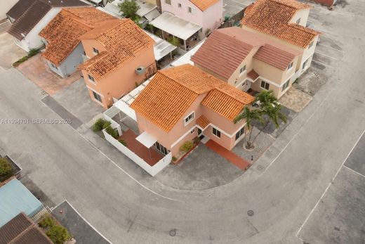 Villa à Sweetwater, Comté de Miami-Dade