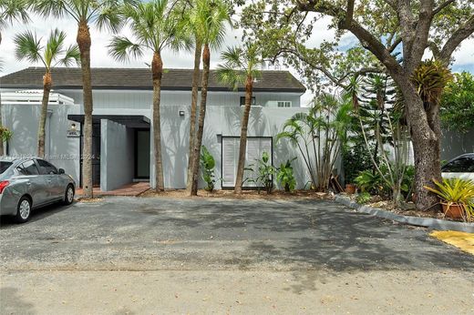 Casa adosada en Miami Lakes, Miami-Dade County