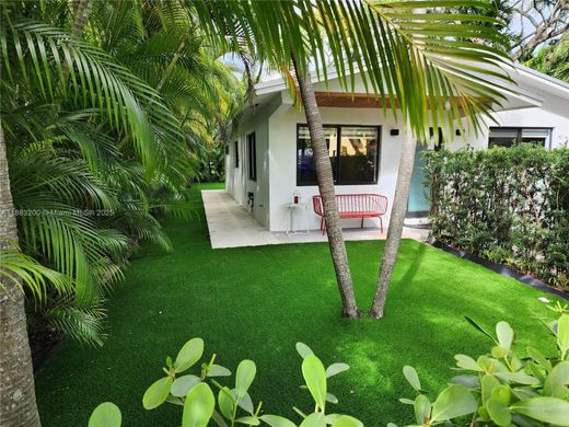 Villa in Miami, Miami-Dade County