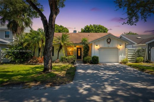 マイアミ, Miami-Dade Countyのヴィラ