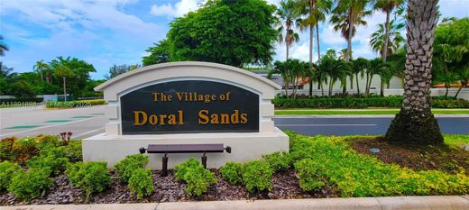 Villa in Doral, Miami-Dade