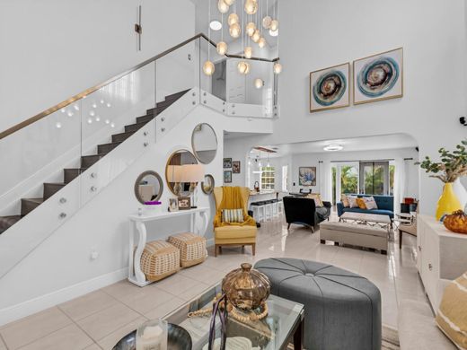 Villa in Weston, Broward County