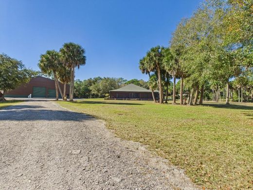 Villa in Okeechobee, Okeechobee County