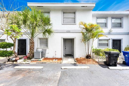 Townhouse - North Lauderdale, Broward County