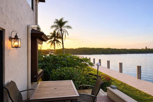 Townhouse in Highland Beach, Palm Beach