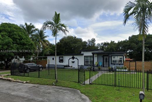 Villa en Biscayne Gardens, Miami-Dade County