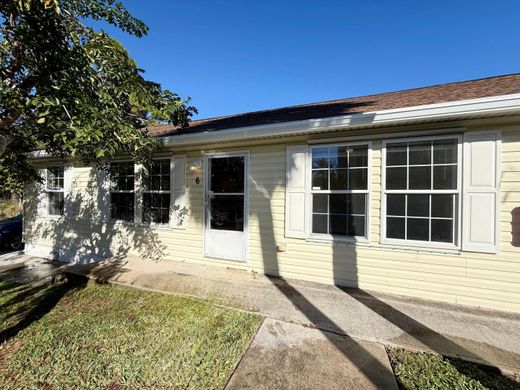 Townhouse in West Palm Beach, Palm Beach