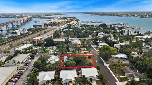 Villa in Stuart, Martin County