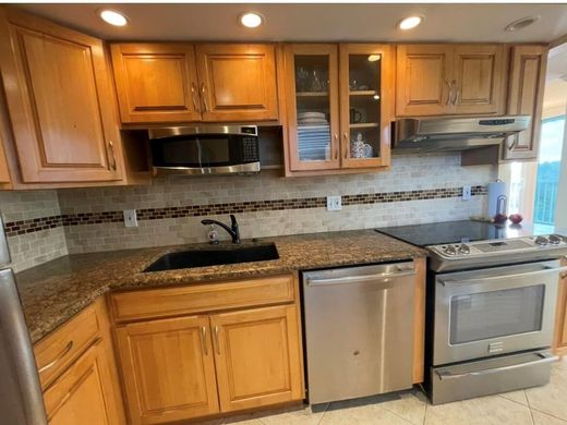 Kamienica w Delray Beach, Palm Beach County