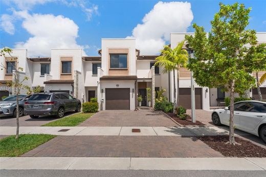 Complesso residenziale a Miami, Miami-Dade County