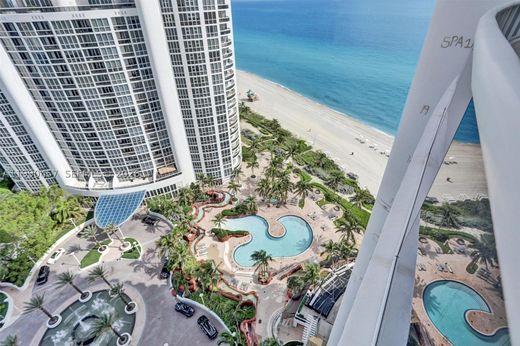 Residential complexes in Sunny Isles Beach, Miami-Dade