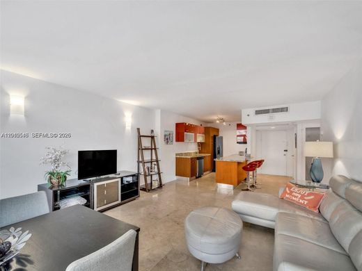 Komplex apartman Miami Beach, Miami-Dade County