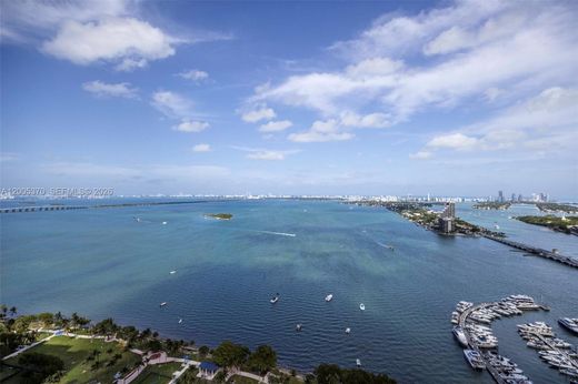 Complesso residenziale a Miami, Miami-Dade County