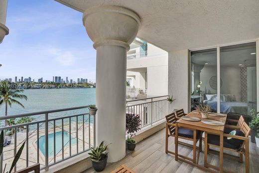Complesso residenziale a Miami Beach, Miami-Dade County