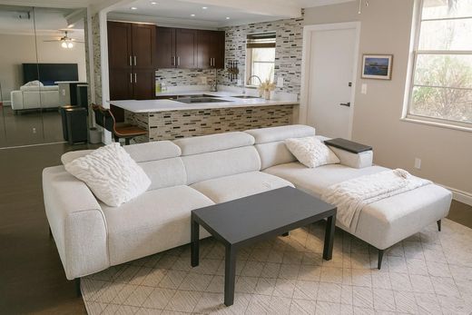 Pompano Beach, Broward Countyのアパートメント・コンプレックス