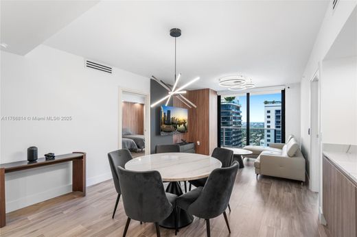 مجمع شقق ﻓﻲ ميامي، فلوريدا, Miami-Dade County