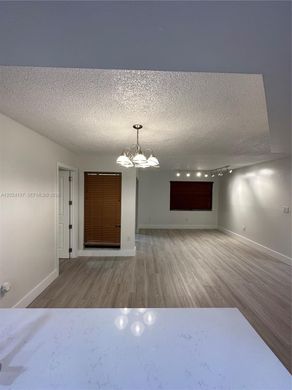 Residential complexes in Miami, Miami-Dade