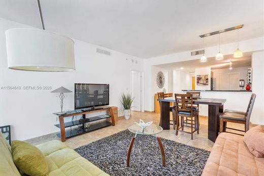 Residential complexes in Miami, Miami-Dade