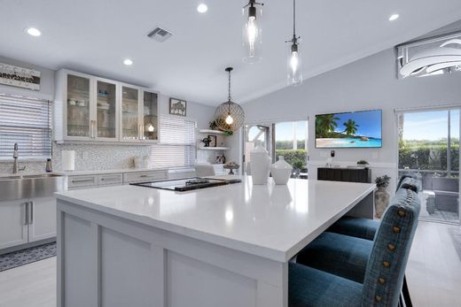 Willa w Boynton Beach, Palm Beach County