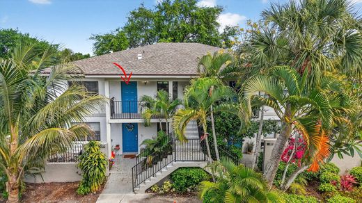 Residential complexes in Delray Beach, Palm Beach