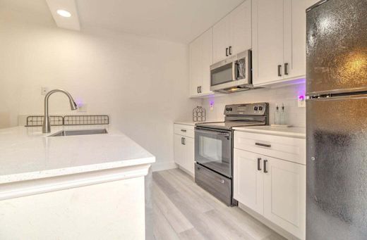 Townhouse in West Palm Beach, Palm Beach