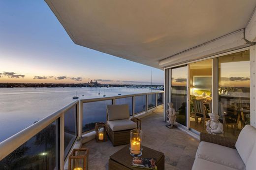 ウェストパームビーチ, Palm Beach Countyのアパートメント・コンプレックス