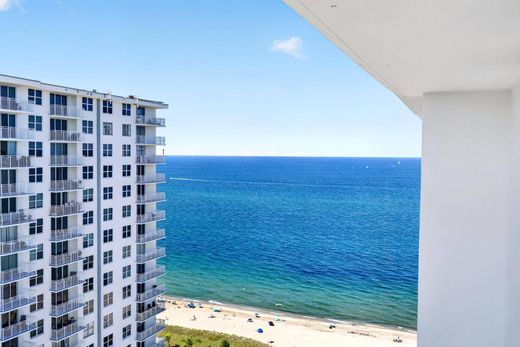 Residential complexes in Pompano Beach, Broward County