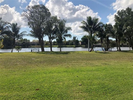 Townhouse in Miami, Miami-Dade