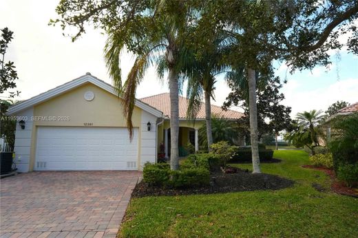 Villa Port Saint Lucie, Saint Lucie County
