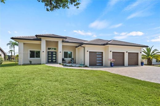 Willa w LaBelle, Hendry County