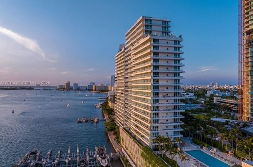 Komplex apartman Miami Beach, Miami-Dade County