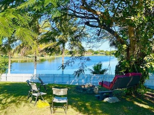 Villa in Miami, Miami-Dade