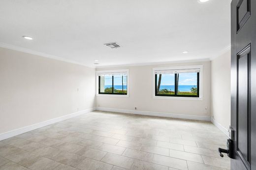 Residential complexes in Delray Beach, Palm Beach