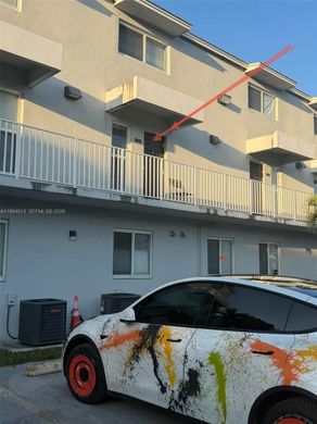 Residential complexes in Miami, Miami-Dade