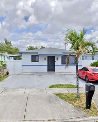 Villa a Hialeah, Miami-Dade County