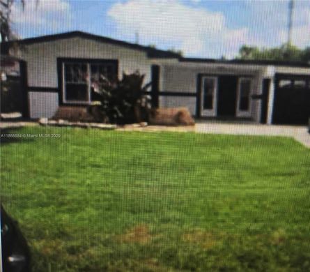 Villa in Miramar, Broward County