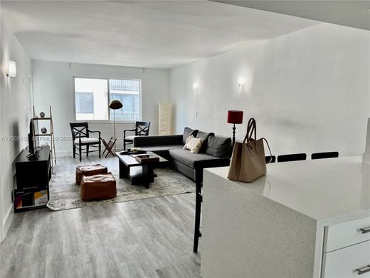 Complesso residenziale a Key Biscayne, Miami-Dade County
